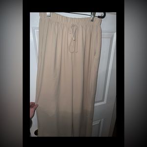 Sand colored palazzo pants🏝️